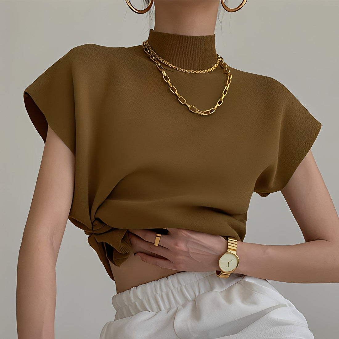 Rhea - Elegancki top z półgolfem