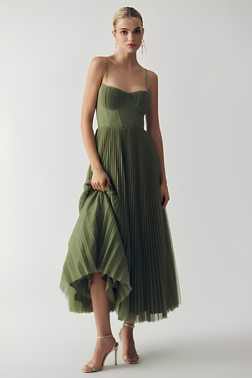 Lumira - Modna i Elegancka Sukienka