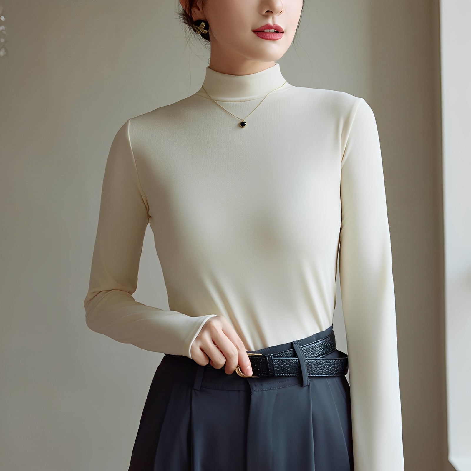 Antonette - Elegancki top z golfem