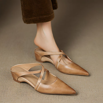Riley - Stylowe mule z efektem przetarcia na płaskim obcasie