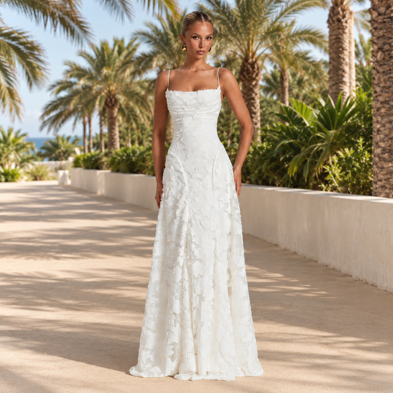 Helena - Elegancka sukienka maxi z odkrytymi plecami