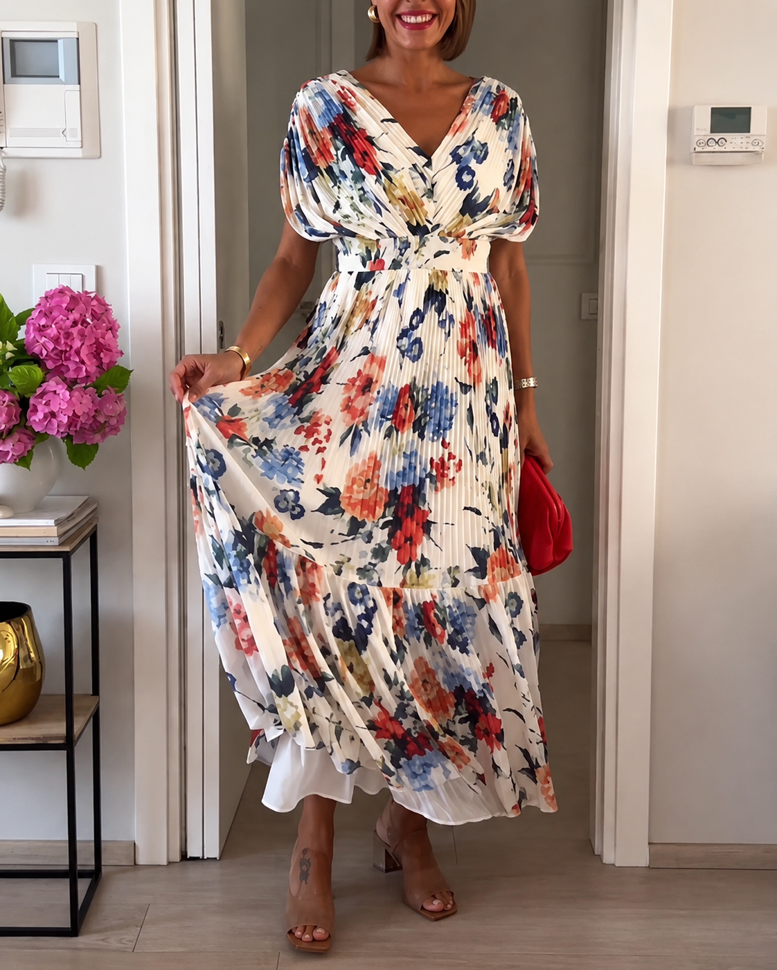Sharon - Elegancka plisowana sukienka w kwiaty