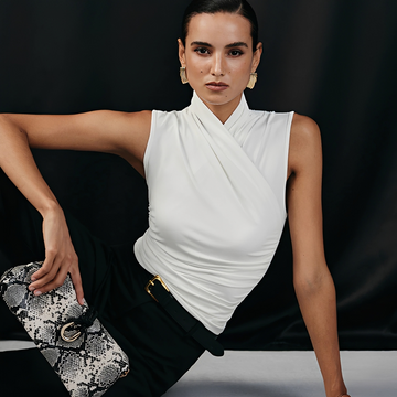 Mireya - Elegancki Top z Krzyżowym Dekoltem