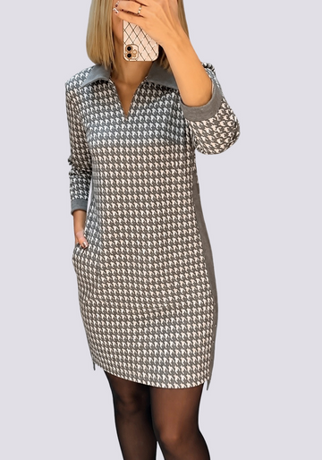 Saskia - Modna Sukienka Mini z Klapami