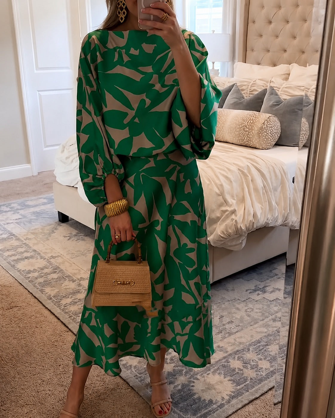 Leanne - Stylowa Sukienka z Objętościowymi Rękawami