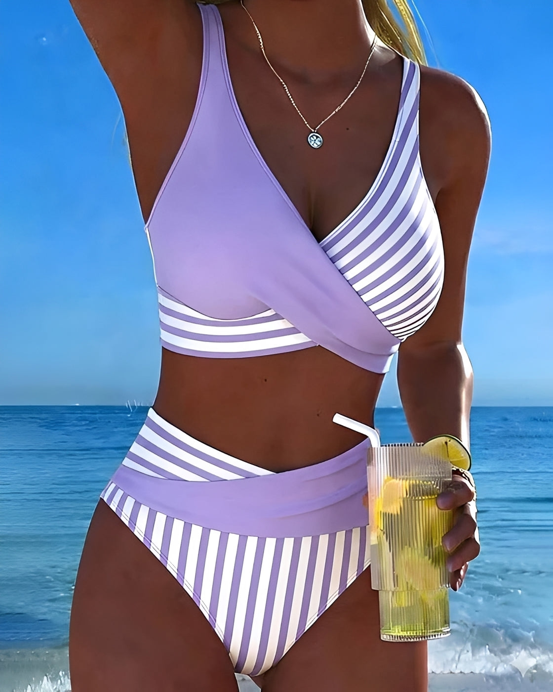 Angelica - Eleganckie bikini z prążkami