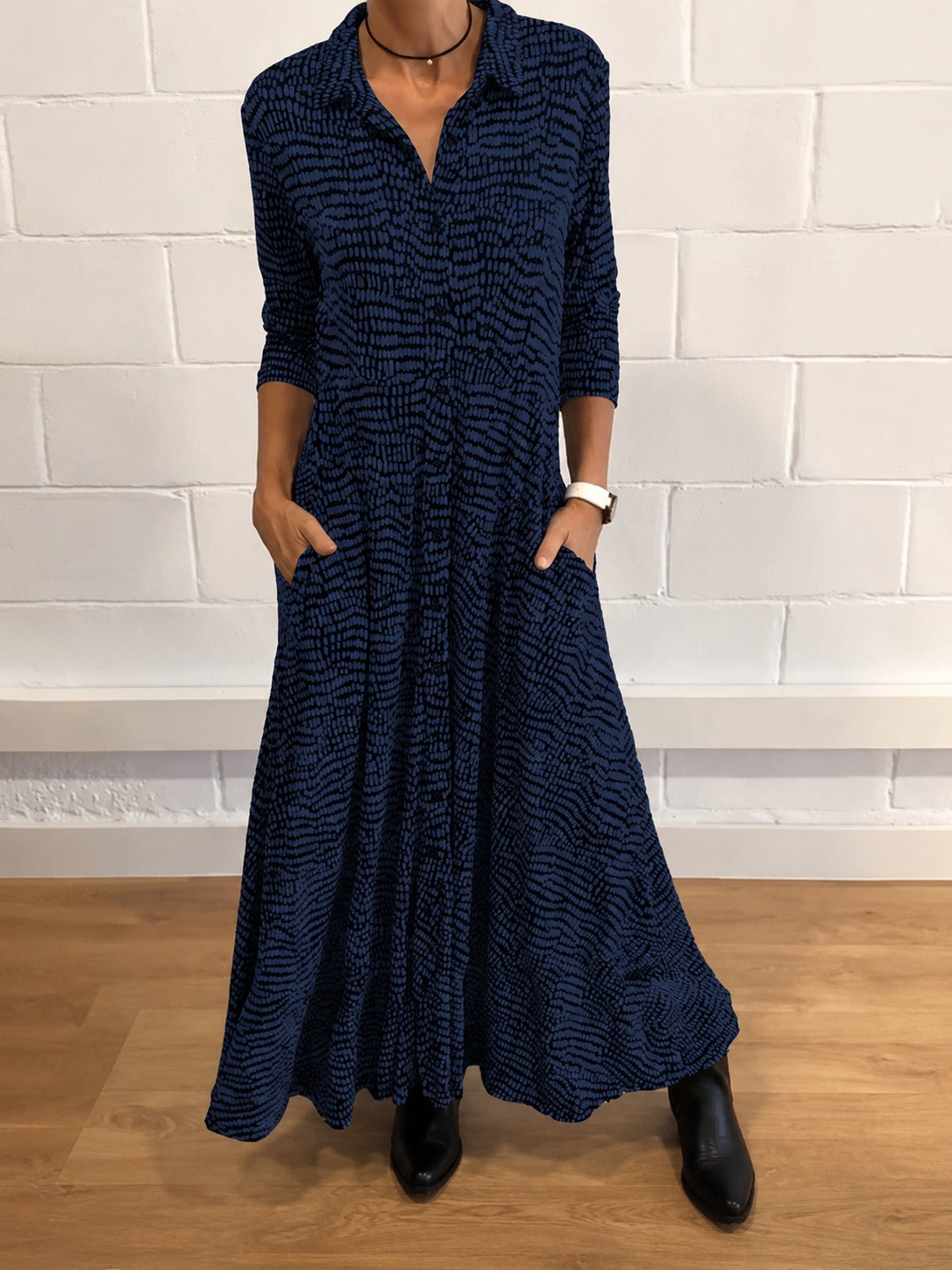 Salma - Elegancka Sukienka z Praktycznymi Kieszeniami